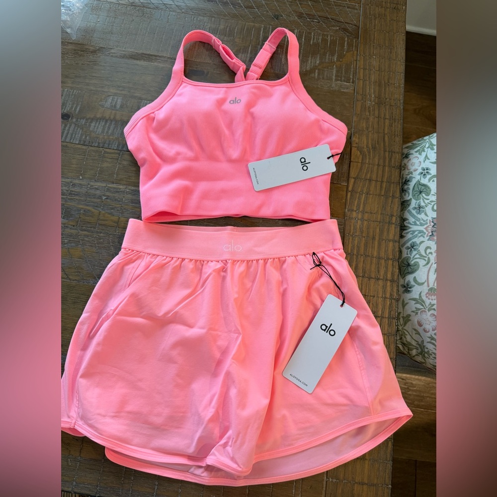 Alo Match Point Tennis Skirt & Ribbed Favorite Bra Tank NWT Neon Bubblegum!